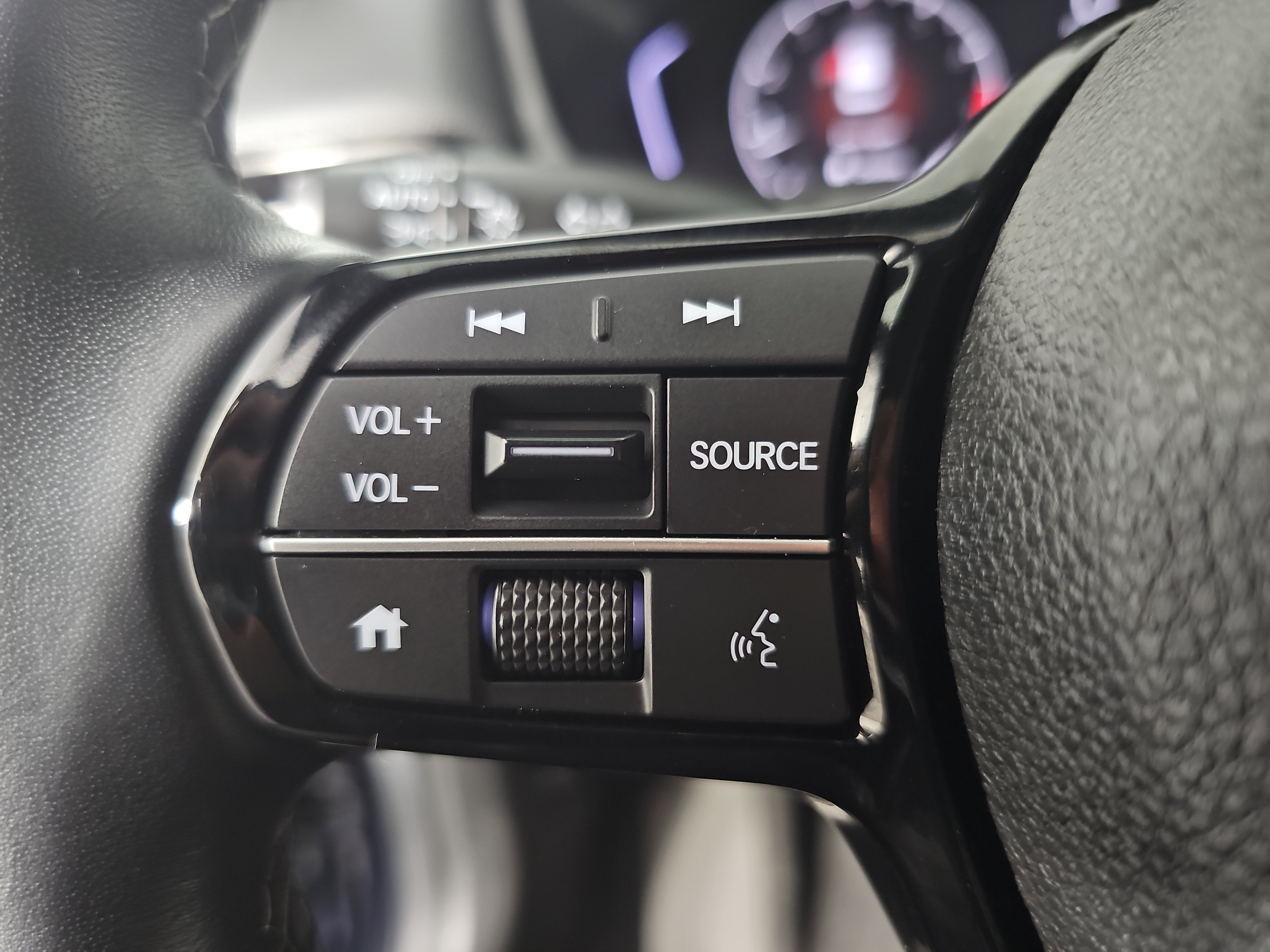Certified 2025 Honda Civic Sport image 32