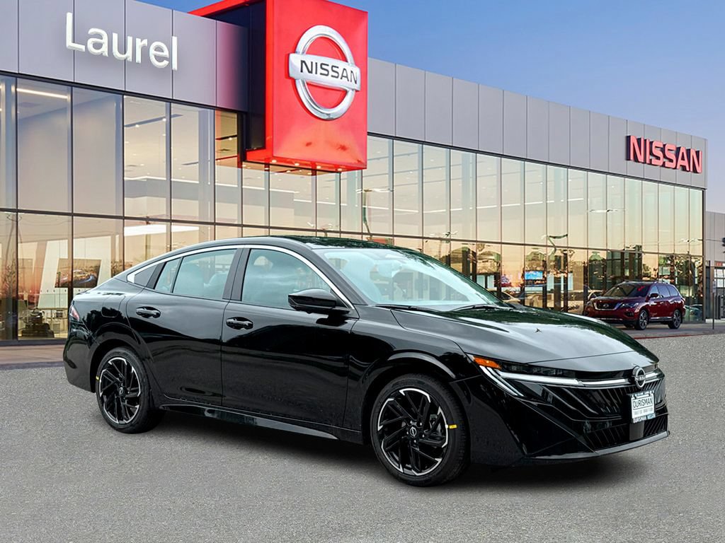 New 2026 Nissan Sentra SR w/ SR Premium Package
