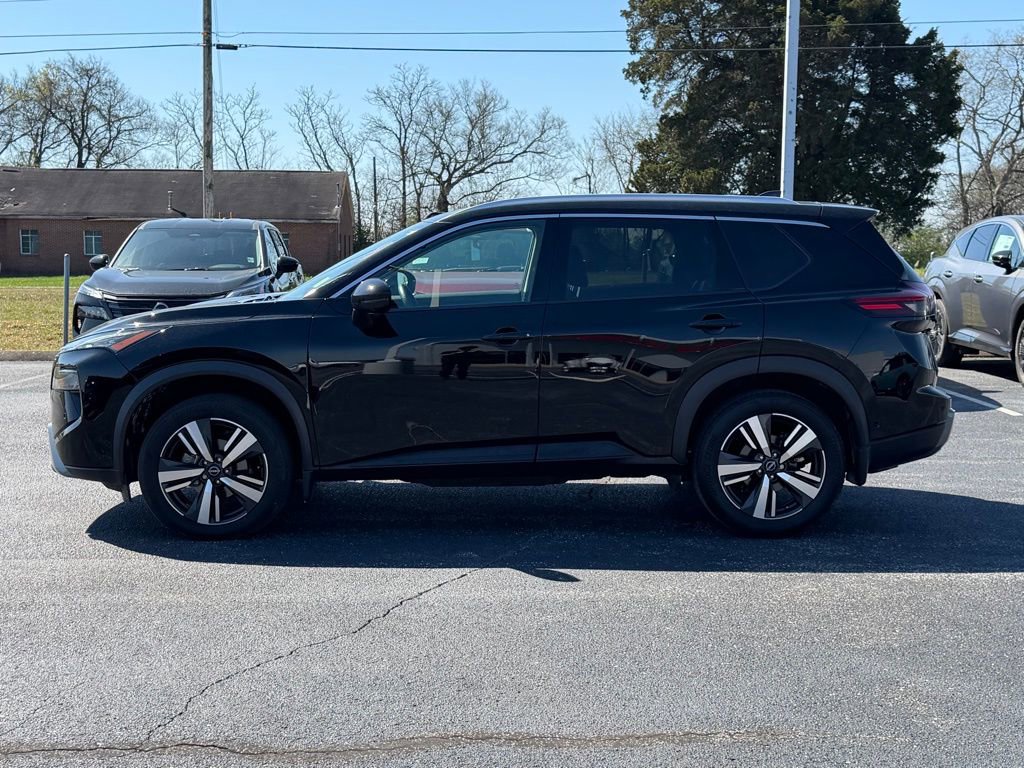 Used 2024 Nissan Rogue SL w/ SL Premium Package image 8