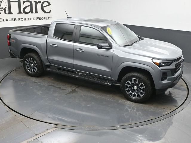 Used 2023 Chevrolet Colorado LT w/ LT Convenience Package III image 36