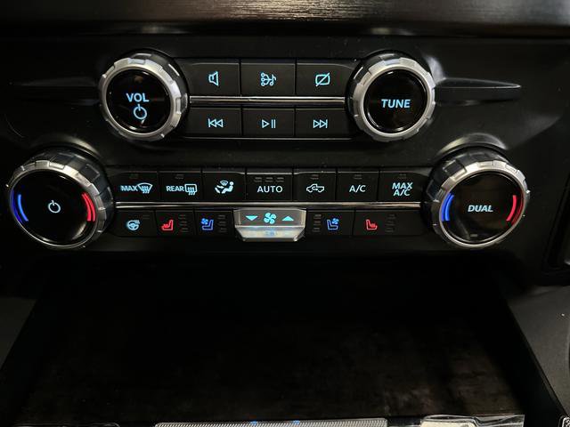 Used 2023 Ford F450 Lariat w/ Lariat Ultimate Package image 20