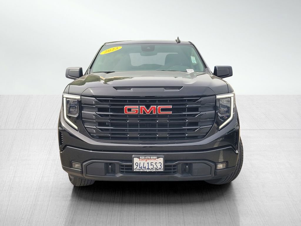 Used 2023 GMC Sierra 1500 Elevation AWD/4WD image 2