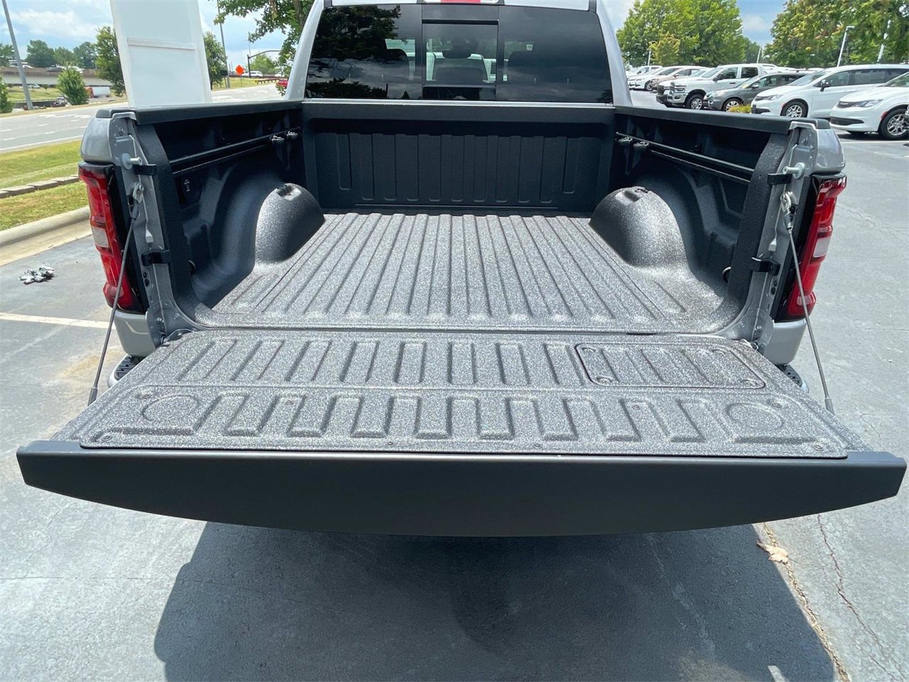 New 2026 RAM 1500 Laramie w/ Night Edition image 30