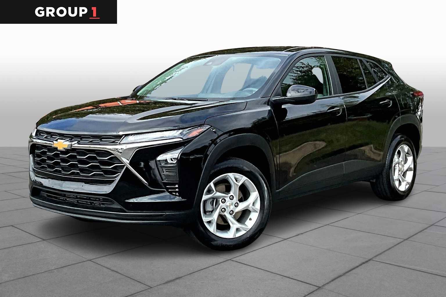 Used 2025 Chevrolet Trax LS w/ LS Convenience Package