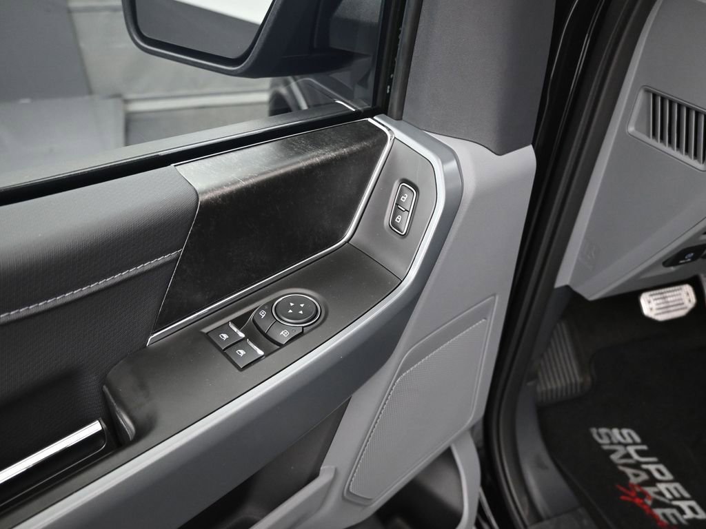 Used 2022 Ford F150 XLT image 9