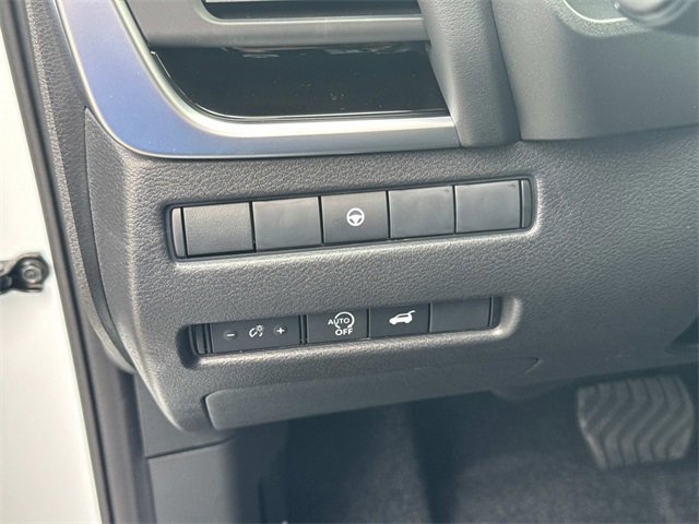 New 2026 Nissan Rogue SV image 25