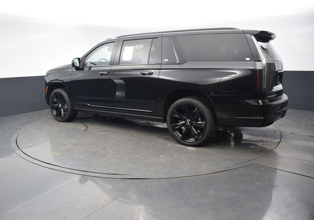 Certified 2026 Cadillac Escalade ESV Sport w/ Touring Package image 3