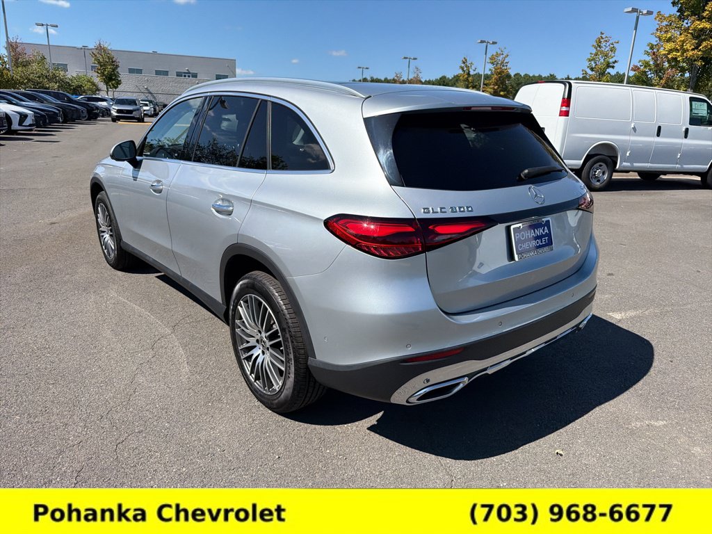 Used 2023 Mercedes-Benz GLC 300 4MATIC image 5