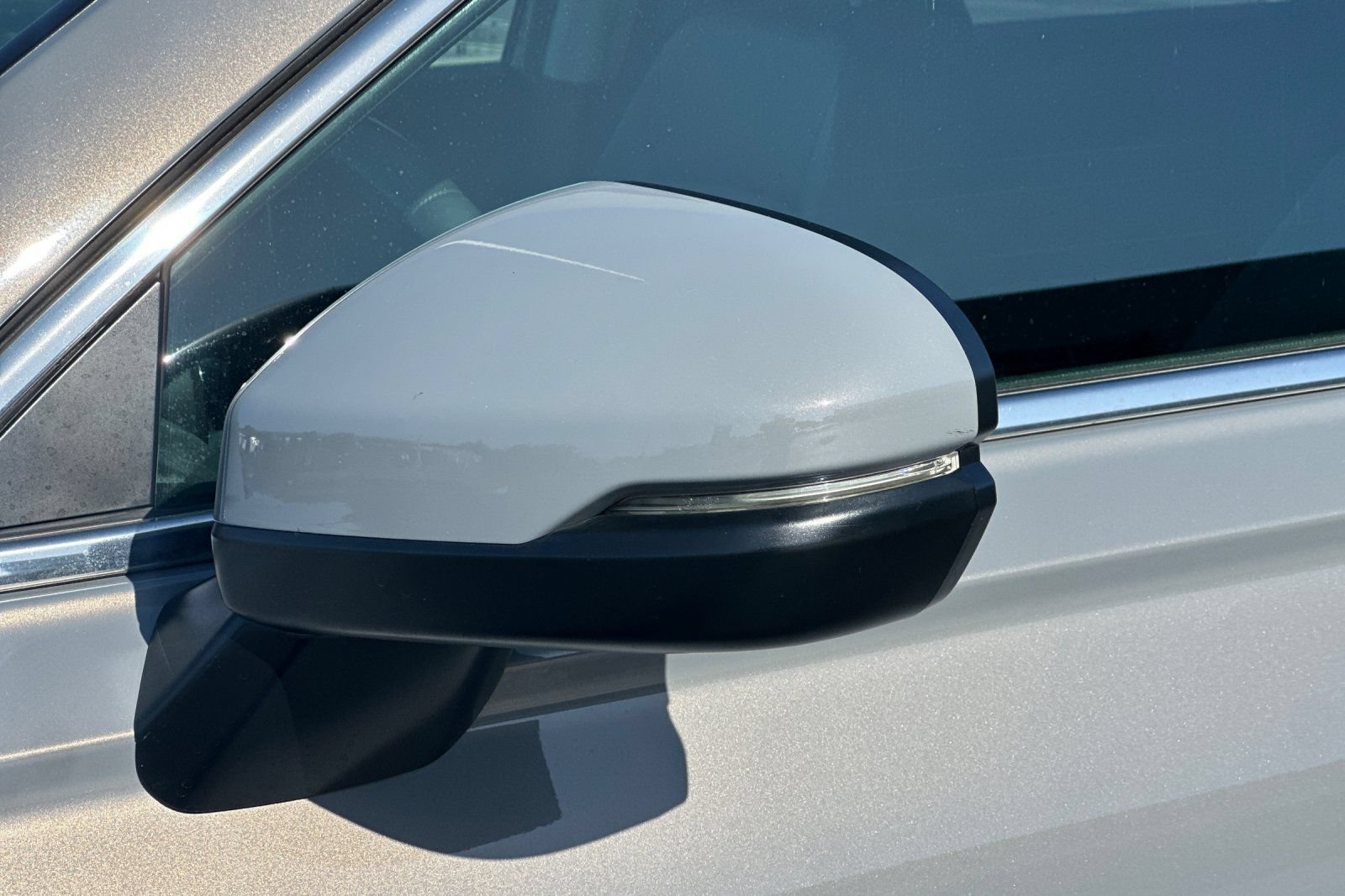 Used 2024 Honda CR-V EX-L image 51