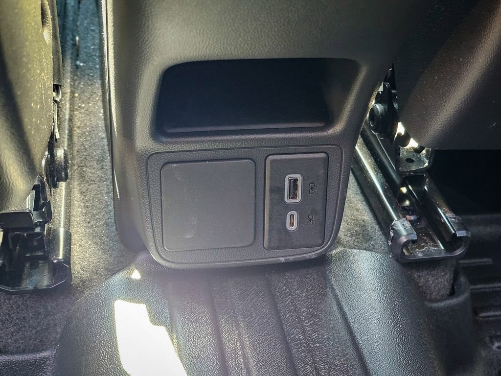 Used 2023 Buick Encore GX Select w/ Safety Package II image 30