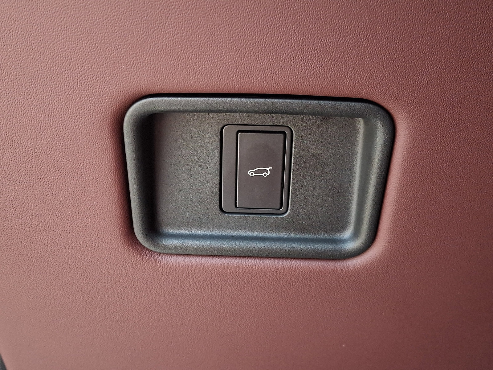 Used 2024 Land Rover Range Rover Autobiography image 25