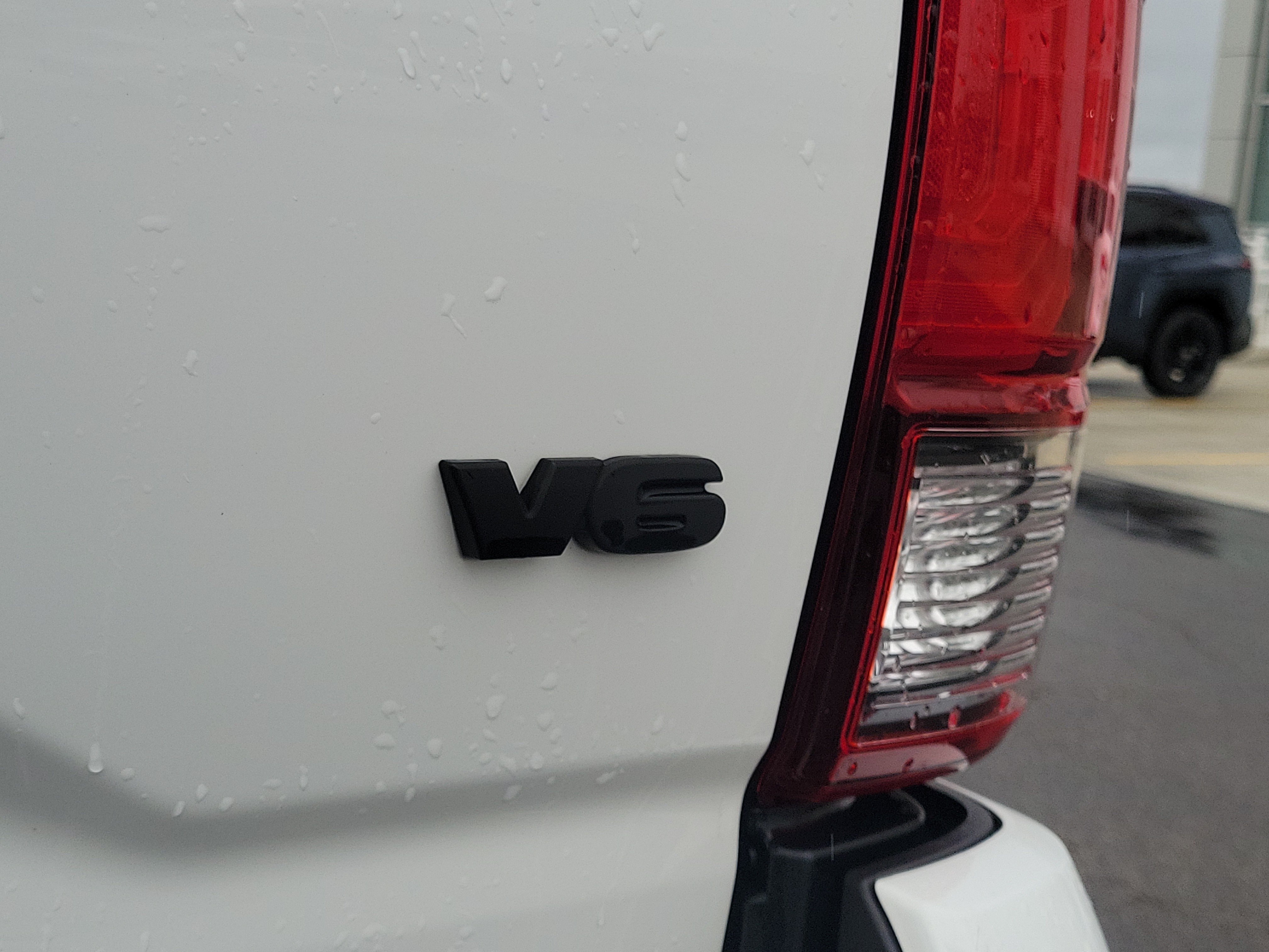 Used 2022 Toyota Tacoma SR AWD/4WD image 7