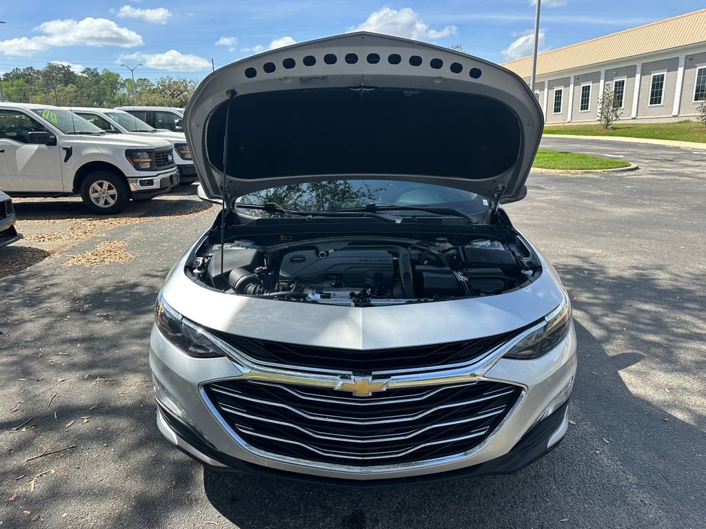 Used 2019 Chevrolet Malibu LT w/ Leather Package image 19