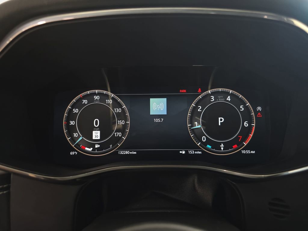 Used 2024 Jaguar F-PACE R-Dynamic S image 22