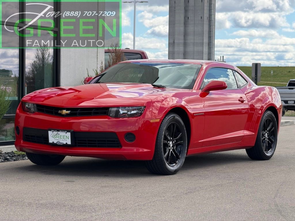 Used 2015 Chevrolet Camaro LS RWD image 1