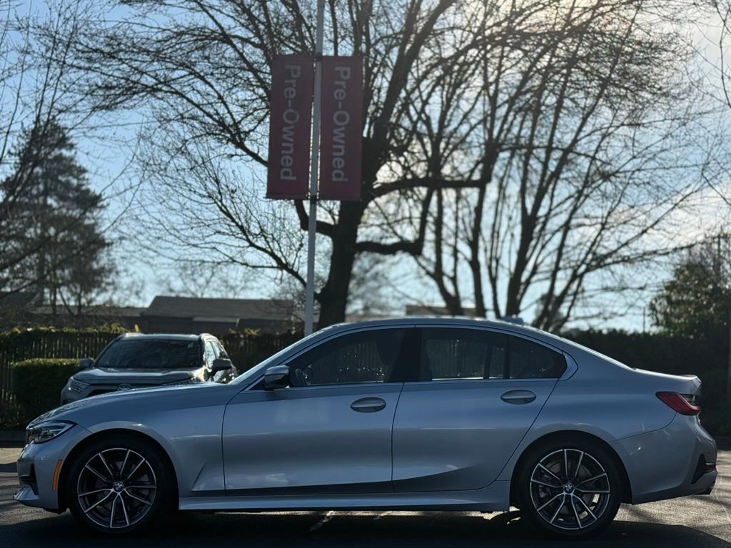 Used 2019 BMW 330i Sedan w/ Premium Package image 2