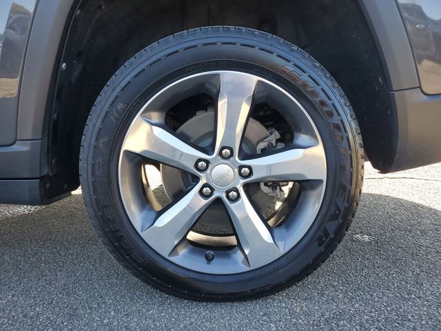 Certified 2022 Jeep Grand Cherokee L Limited image 14