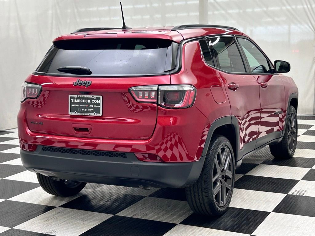 New 2026 Jeep Compass Latitude image 7