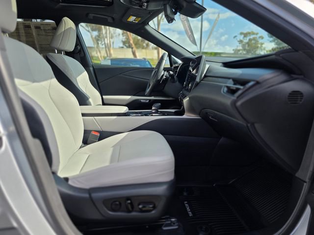 Used 2023 Lexus RX 350h w/ Accessory Package (2T) AWD/4WD image 10
