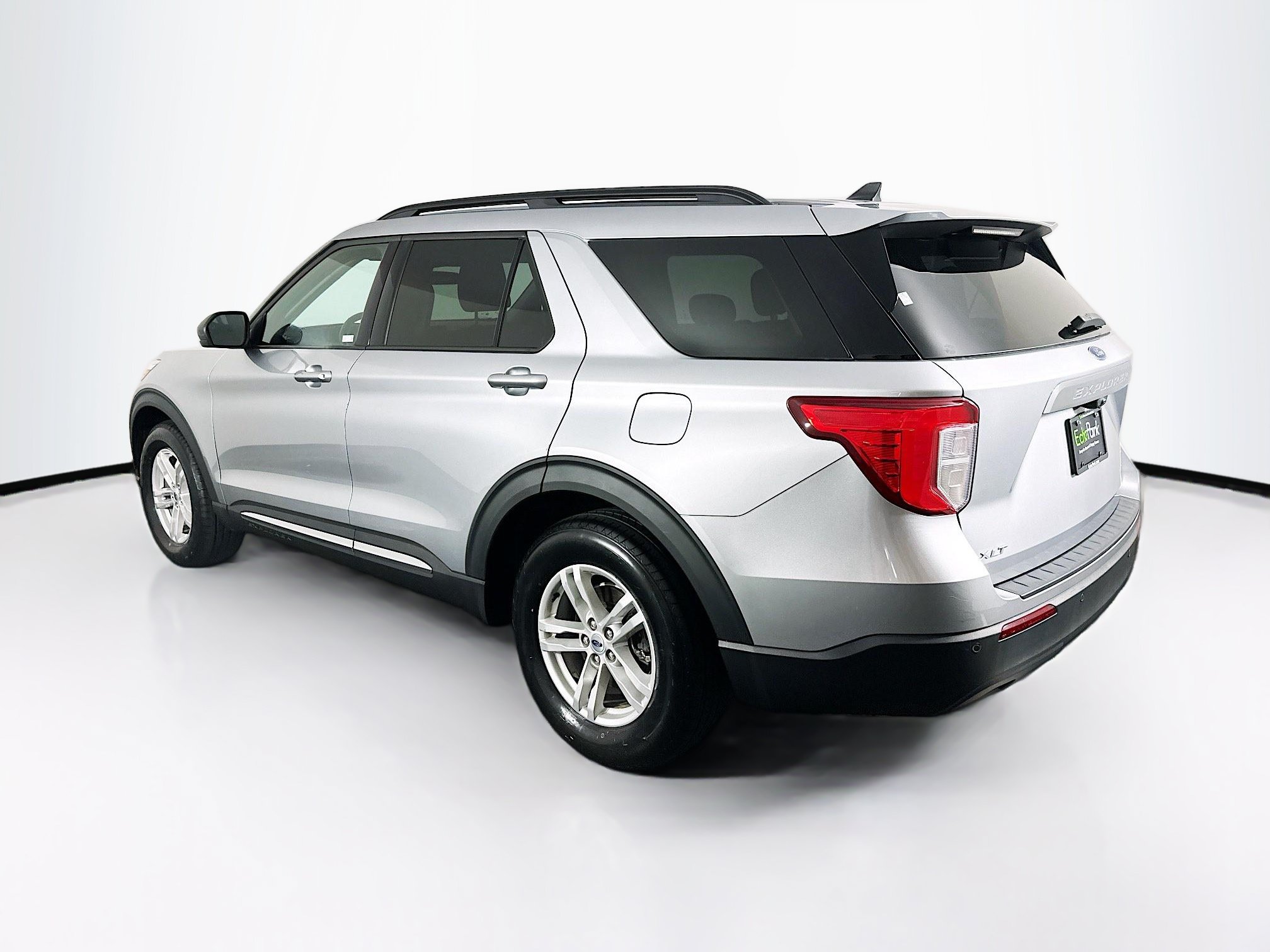 Used 2022 Ford Explorer XLT RWD image 5