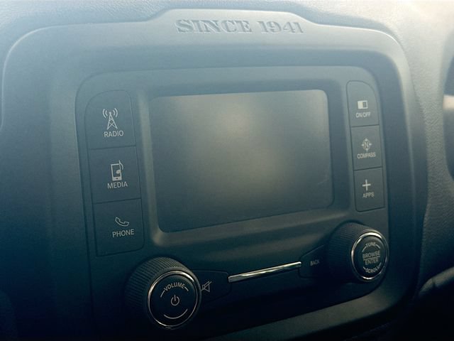 Used 2016 Jeep Renegade 75th Anniversary AWD/4WD image 15
