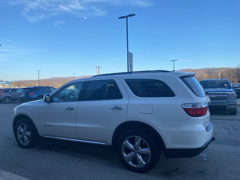 Used 2012 Dodge Durango Citadel w/ Trailer Tow Group IV image 3