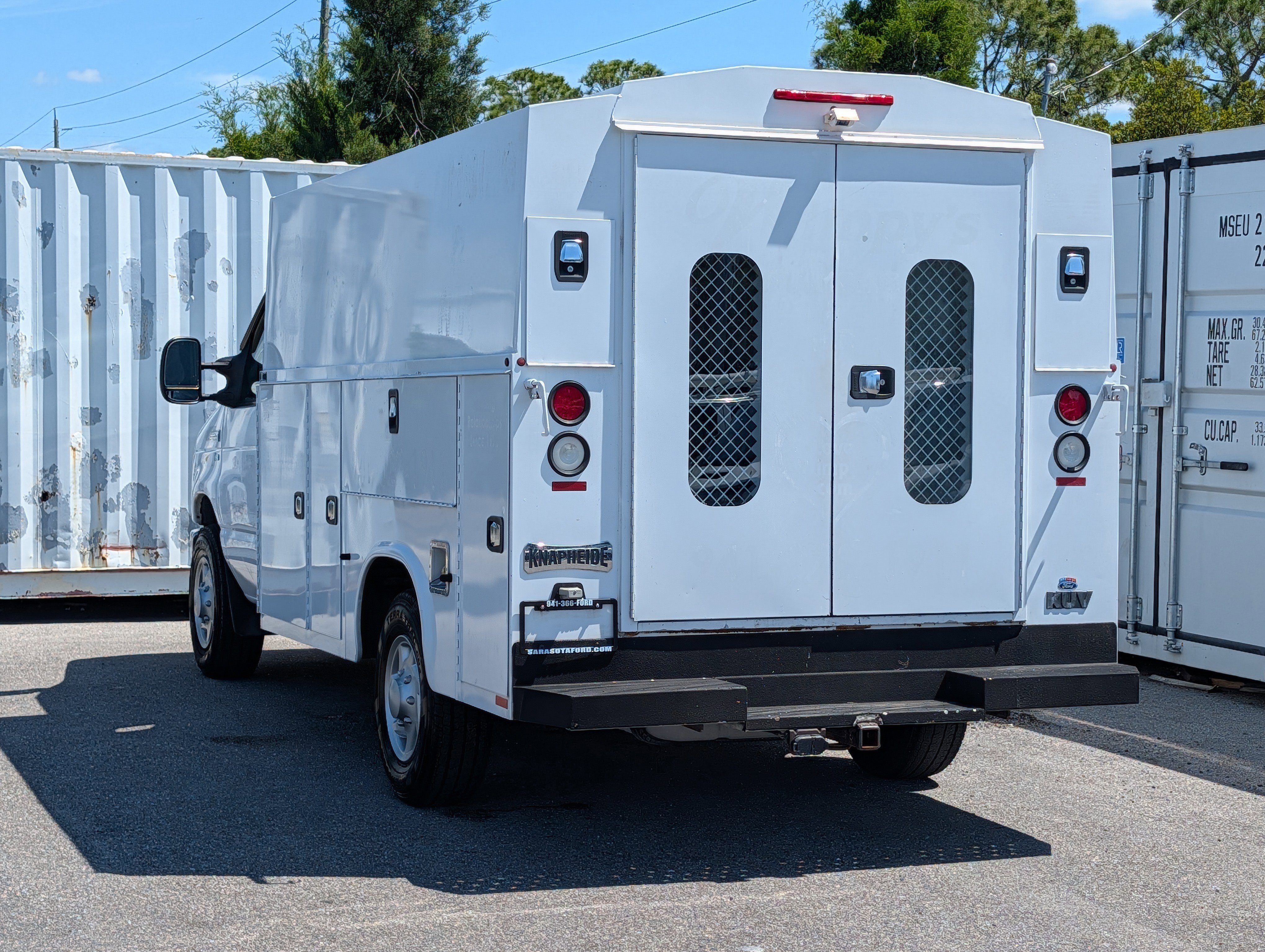 Used 2017 Ford E-350 and Econoline 350 Super Duty w/ Power Windows & Locks Group RWD image 6