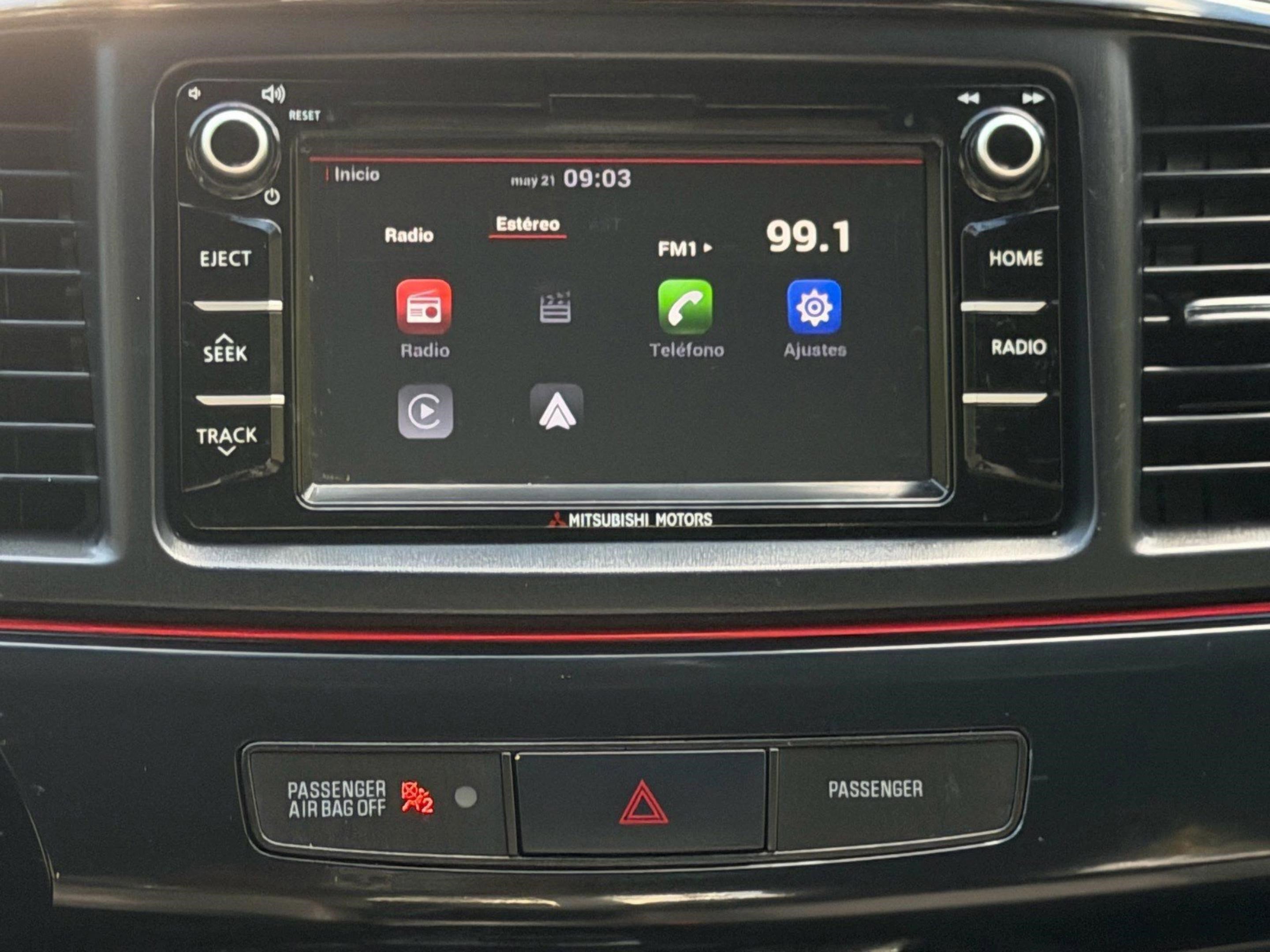 Used 2017 Mitsubishi Lancer ES FWD image 20