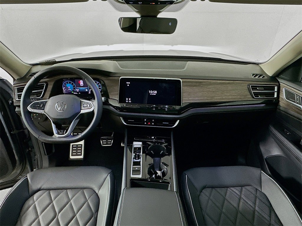 New 2026 Volkswagen Atlas SEL Premium R-Line image 3