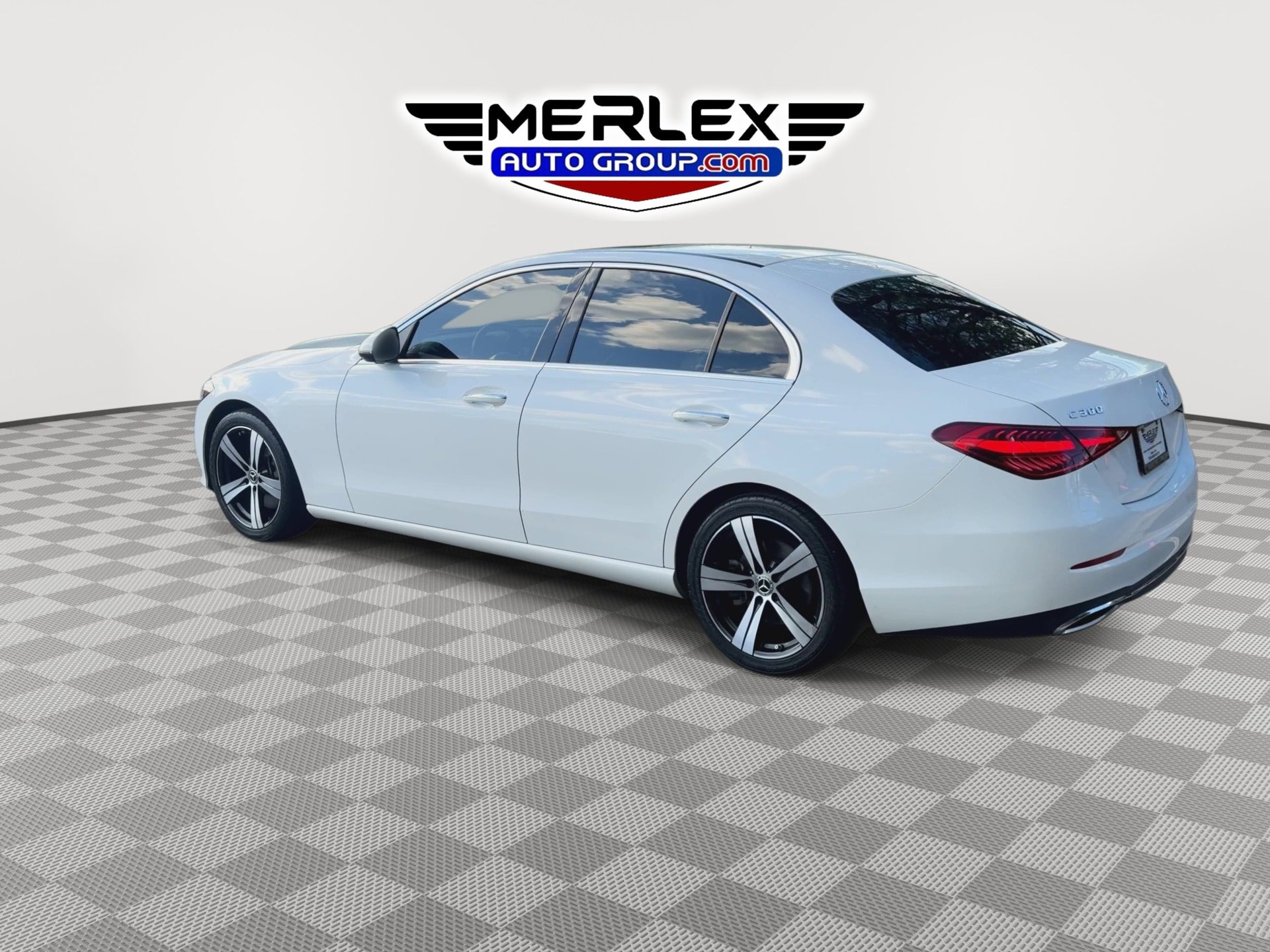 Used 2022 Mercedes-Benz C 300 Sedan image 6