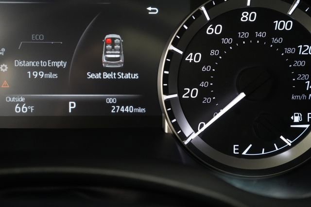 Used 2023 Toyota Highlander XSE image 25