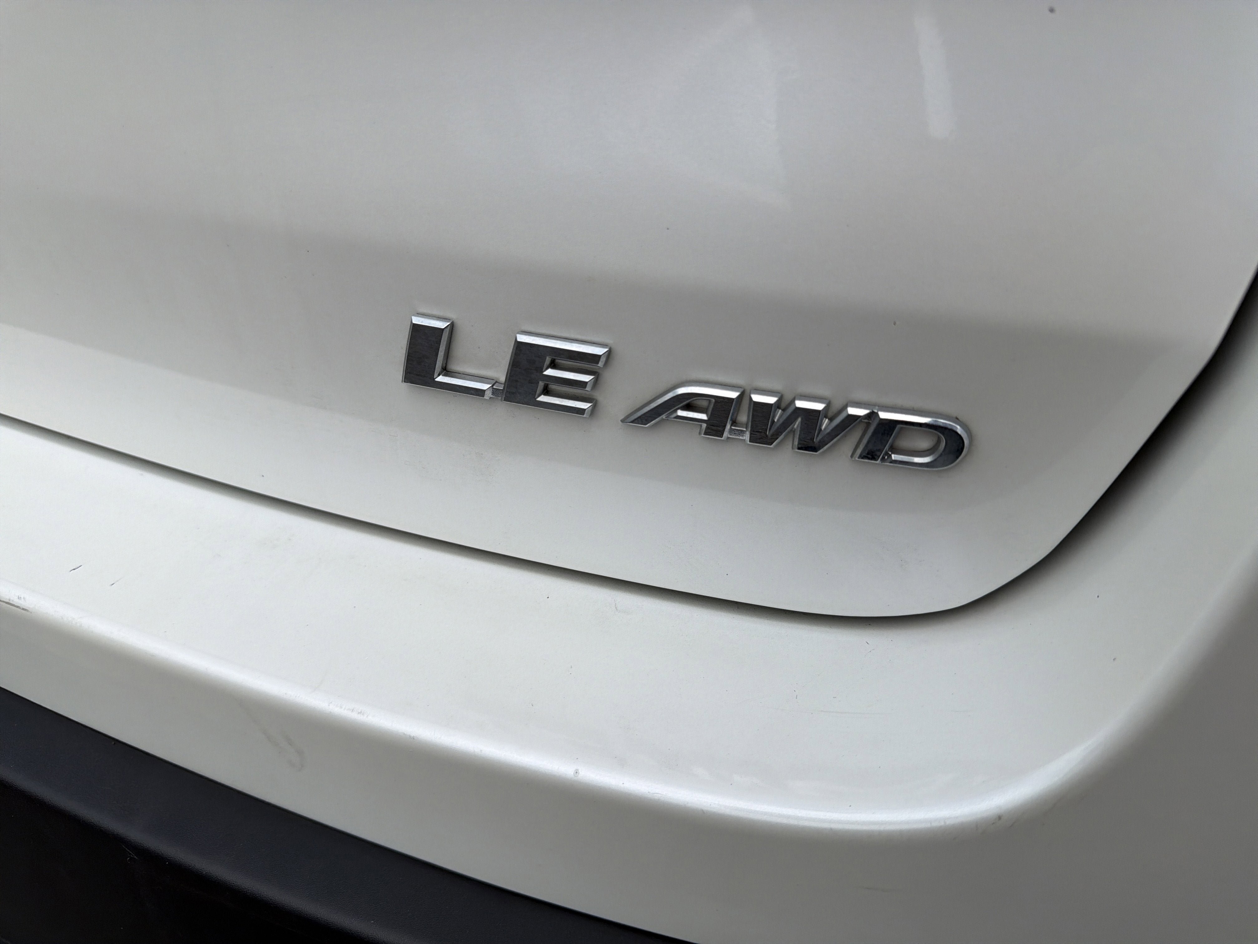 Used 2019 Toyota Highlander Plus AWD/4WD image 8
