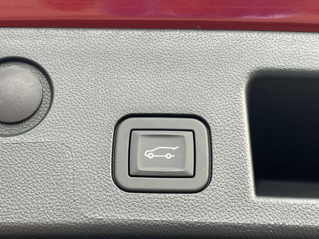 Used 2026 GMC Terrain AT4 w/ Convenience Package III AWD/4WD image 21