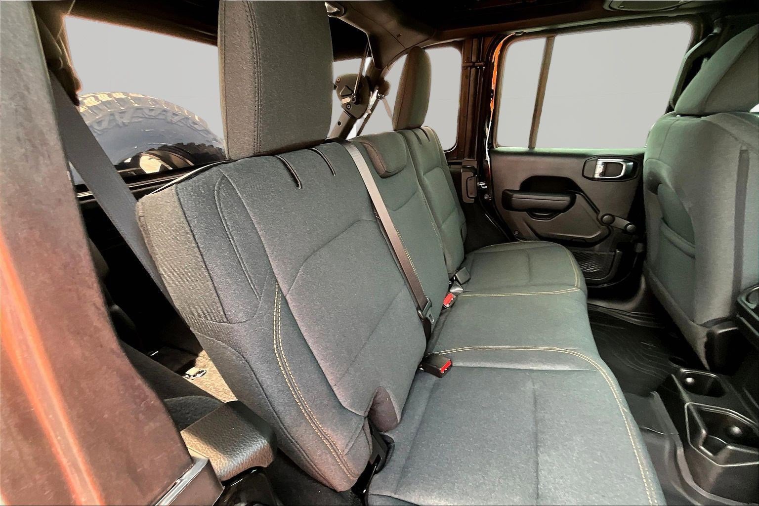 Used 2024 Jeep Wrangler Sport AWD/4WD image 25