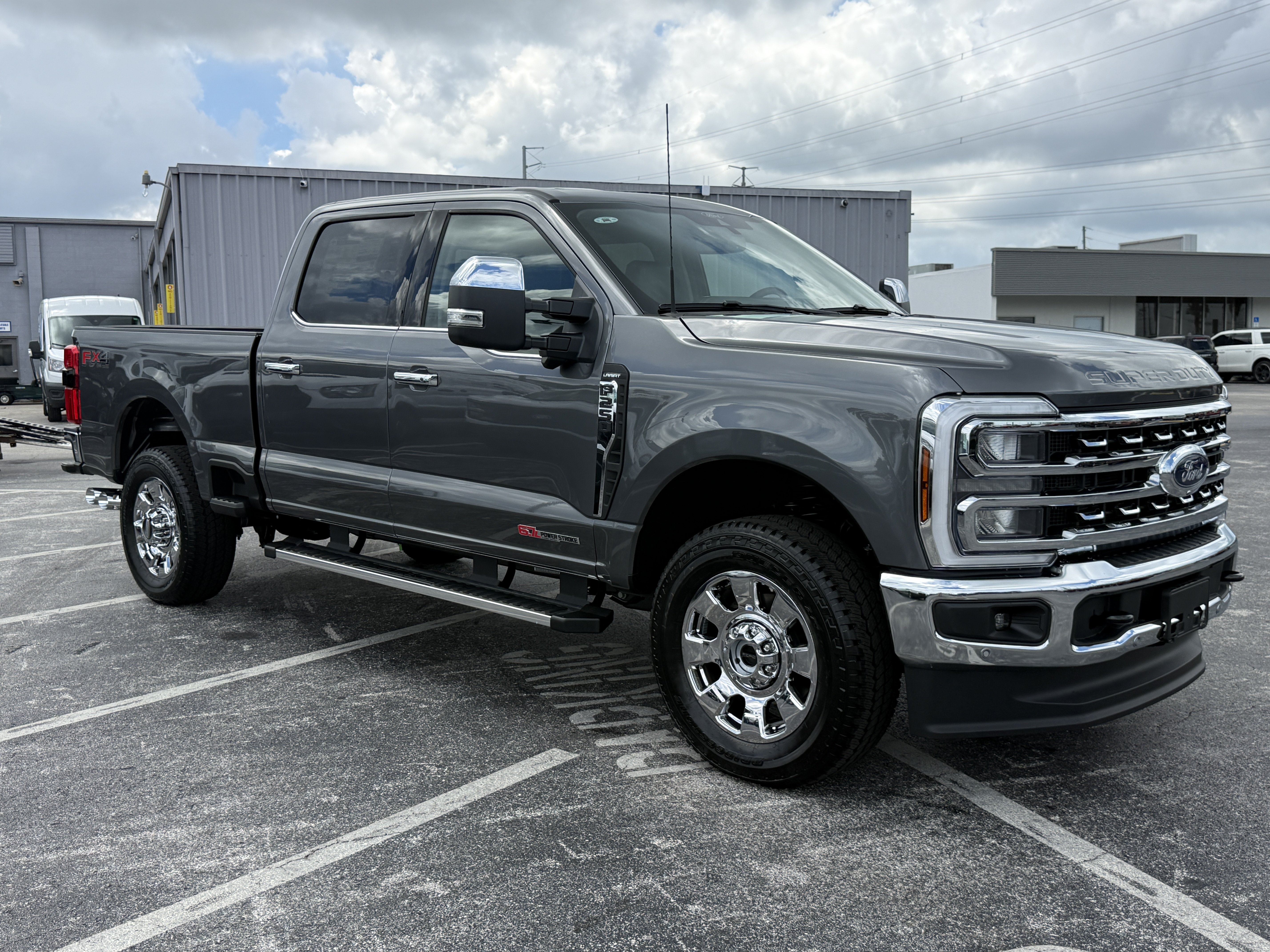 New 2026 Ford F250 Lariat w/ Lariat Premium Package