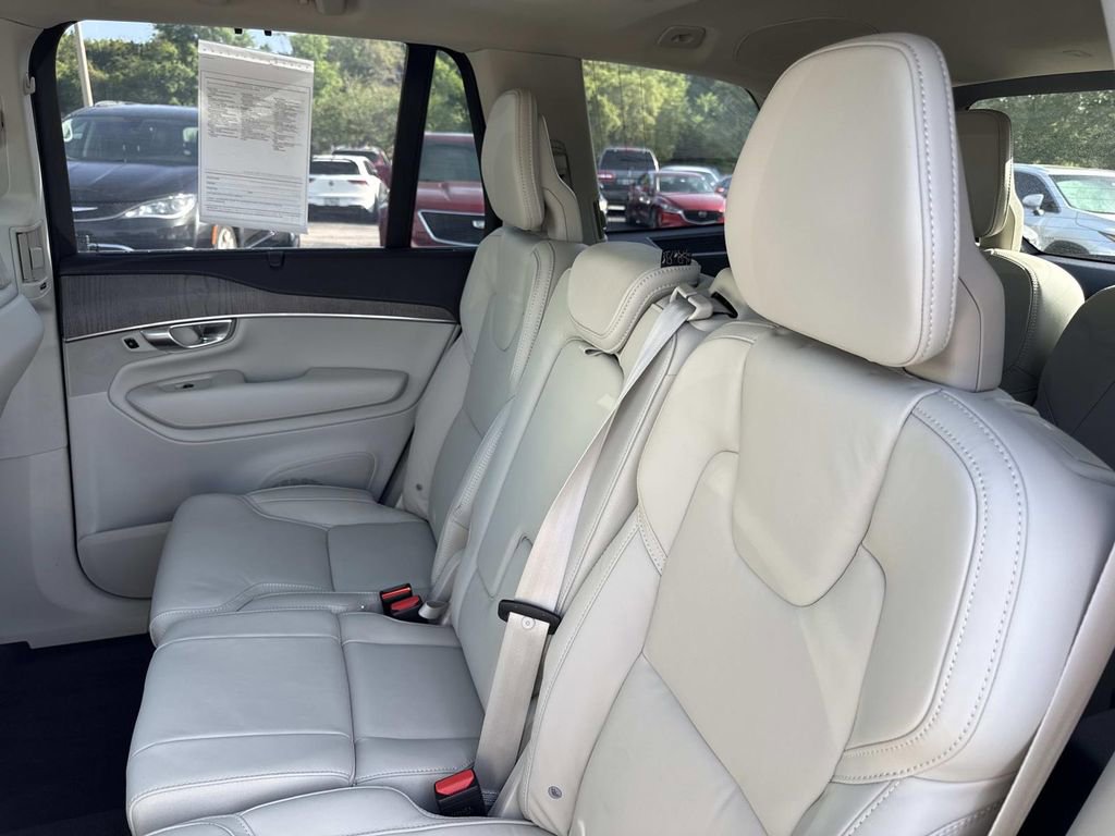 Used 2023 Volvo XC90 B6 Ultimate w/ Protection Package Premier image 14
