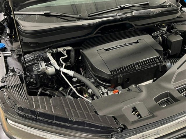 New 2025 Honda Pilot EX-L image 11