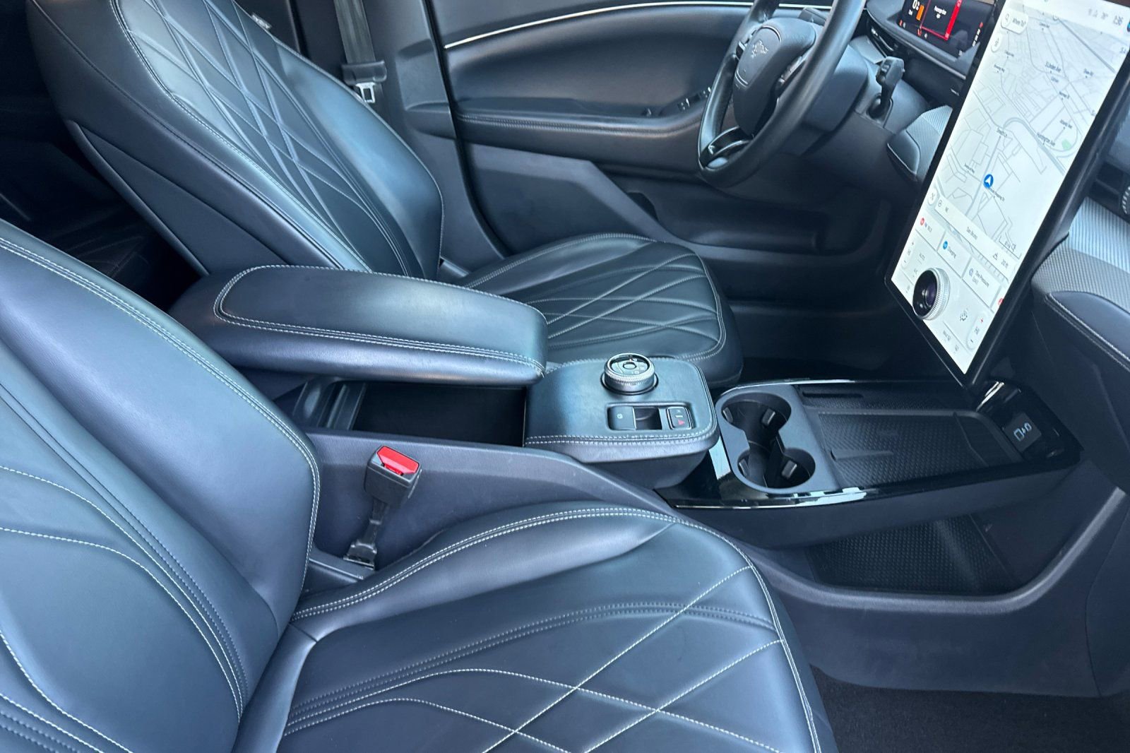 Used 2022 Ford Mustang Mach-E Select RWD image 16