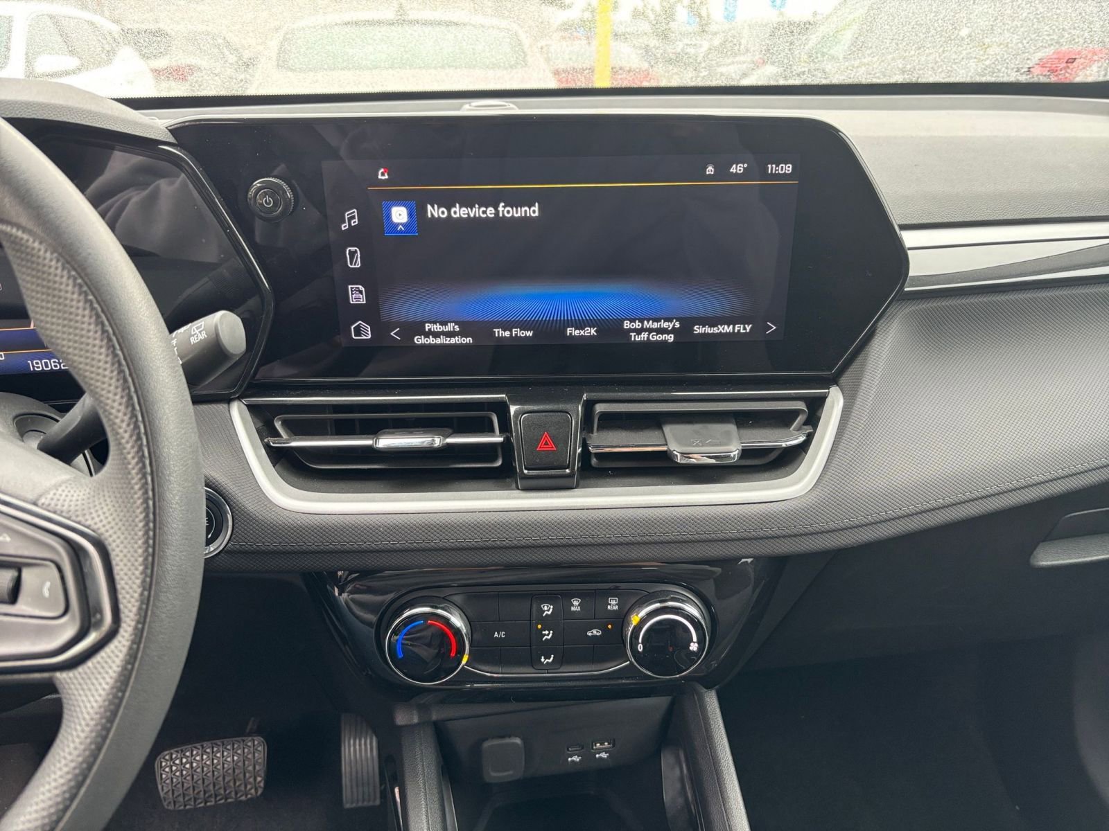 Used 2025 Chevrolet TrailBlazer LT image 18