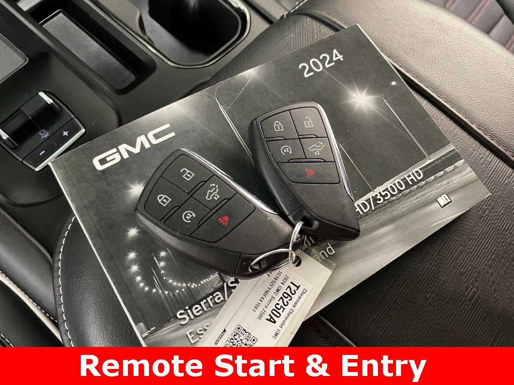 Used 2024 GMC Sierra 2500 AT4X image 8