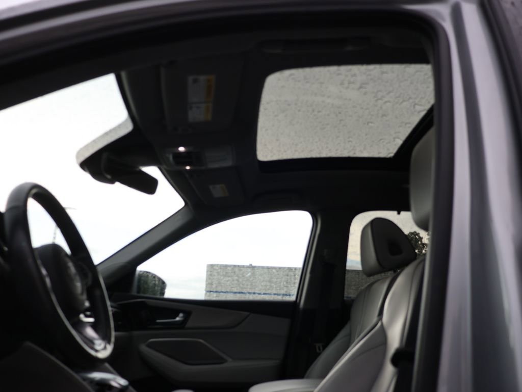 Used 2024 Acura MDX SH-AWD w/ Advance Package image 10