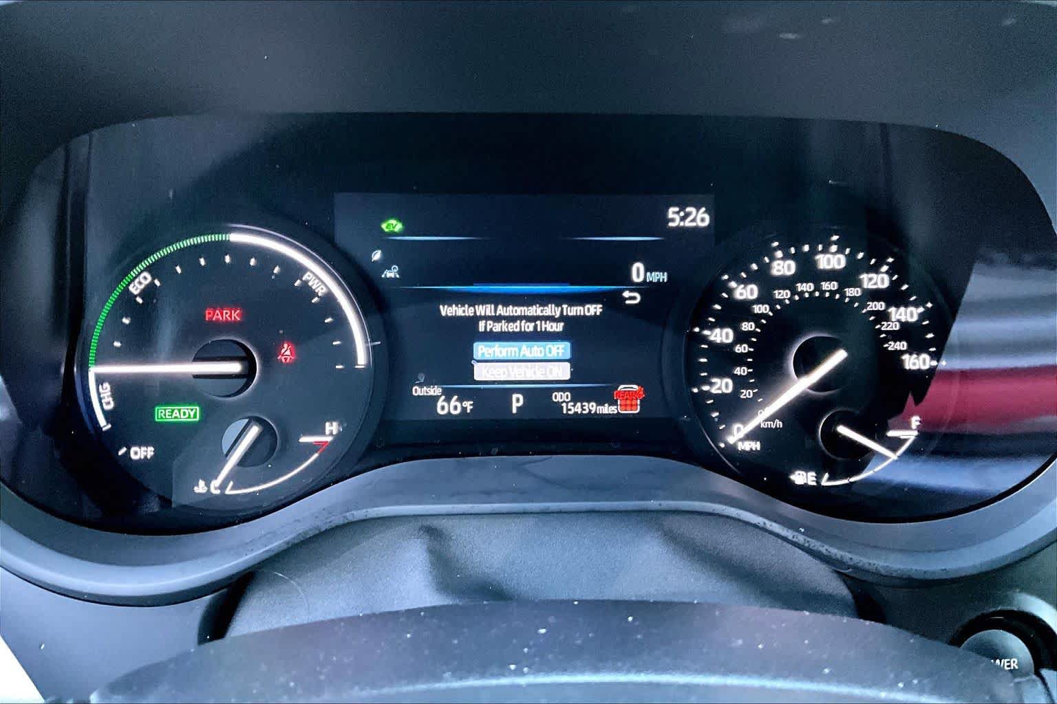 Certified 2026 Toyota Sienna XLE FWD image 25