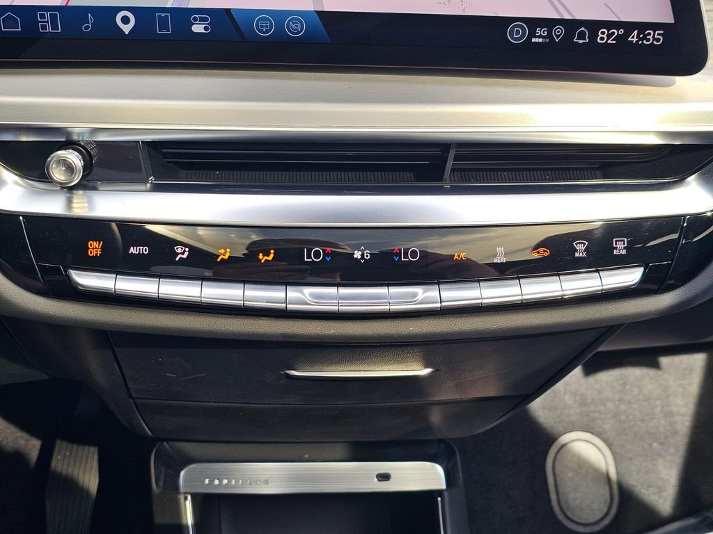 Used 2025 Cadillac Lyriq Sport AWD/4WD image 31