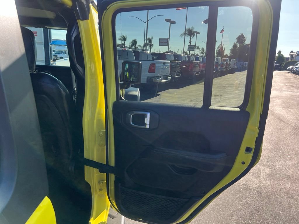 Used 2023 Jeep Wrangler Unlimited Rubicon 4xe AWD/4WD image 51