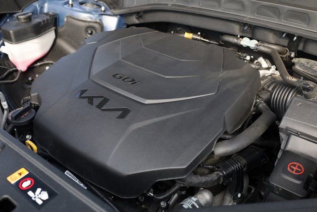 Used 2025 Kia Telluride EX X-Line image 9