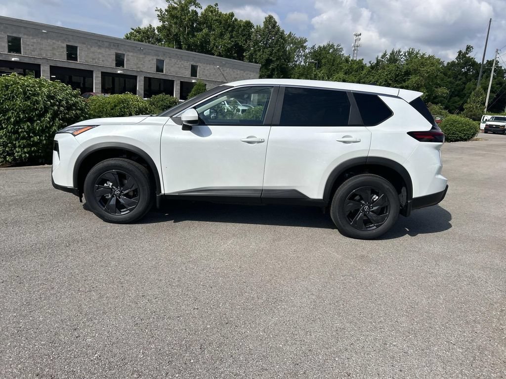 New 2026 Nissan Rogue SV AWD/4WD image 4