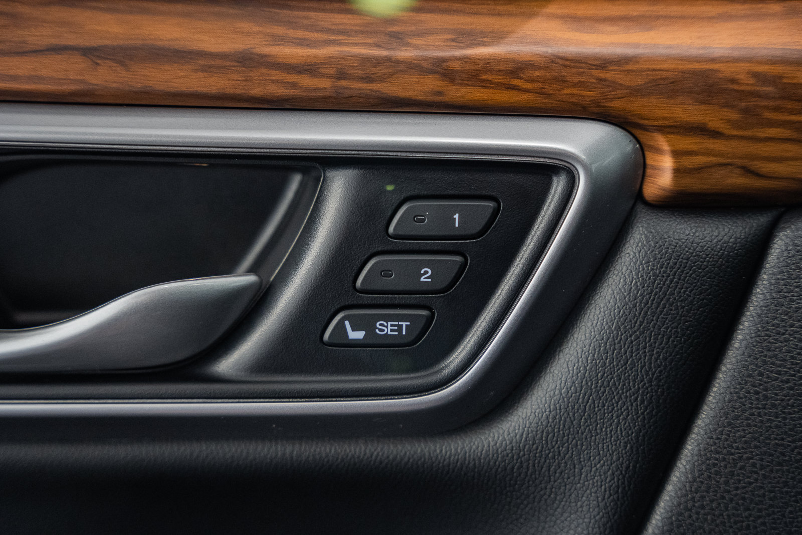 Used 2022 Honda CR-V Touring image 47