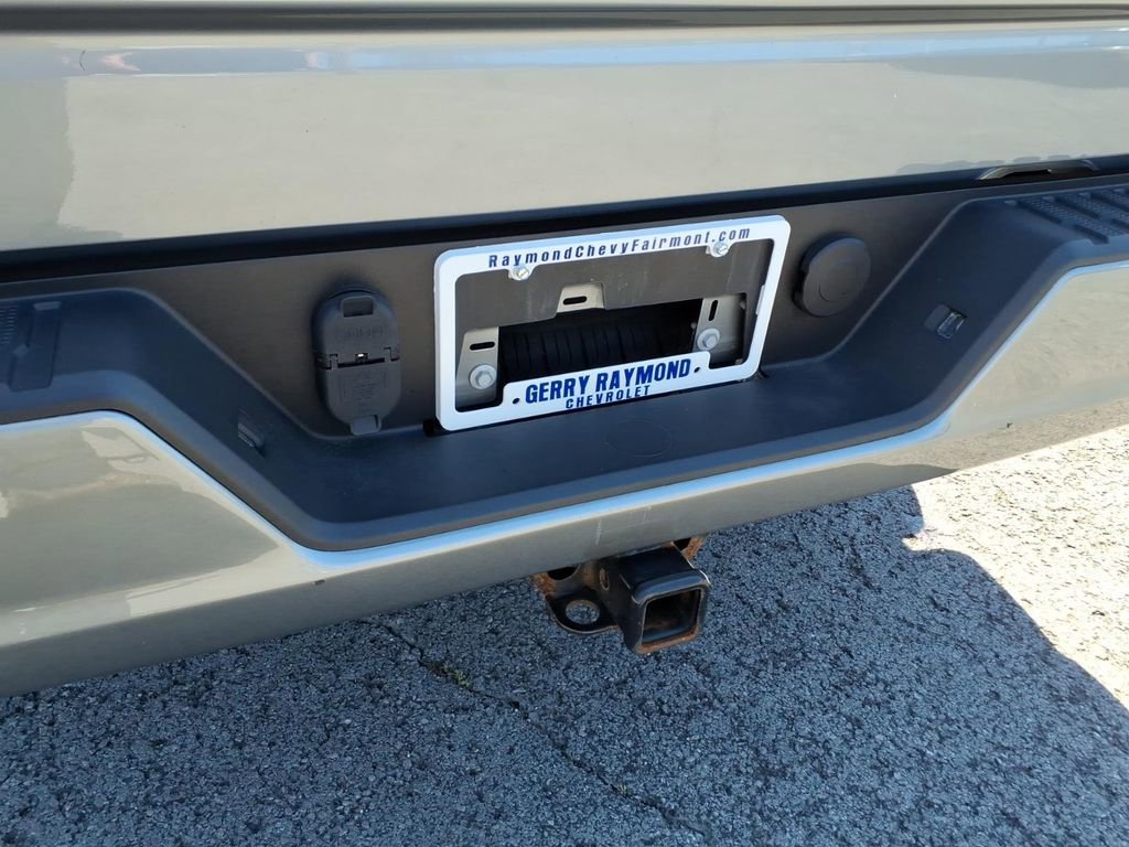 Used 2023 Chevrolet Silverado 1500 Custom w/ LPO, Dark Essentials Package AWD/4WD image 17