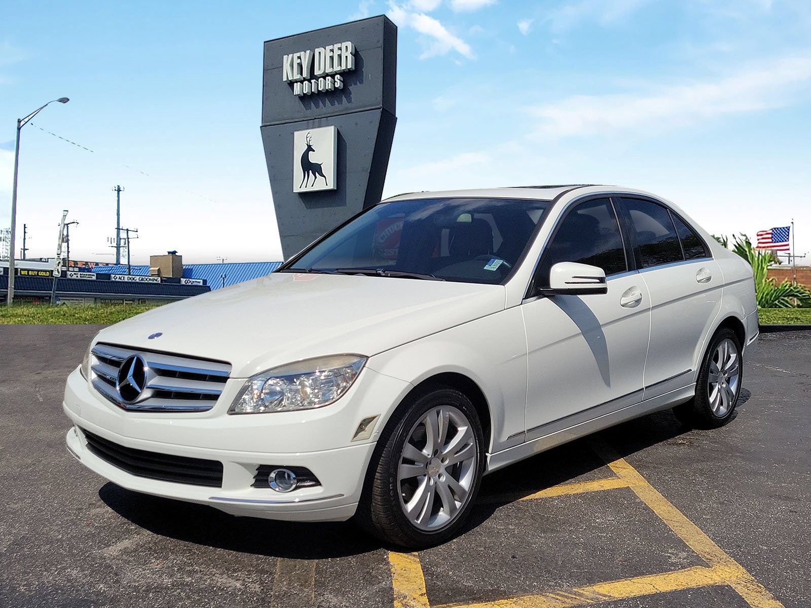 Used 2010 Mercedes-Benz C 300 Sedan image 1