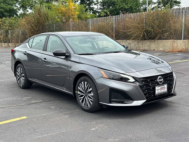 New 2026 Nissan Altima 2.5 SV AWD/4WD image 3